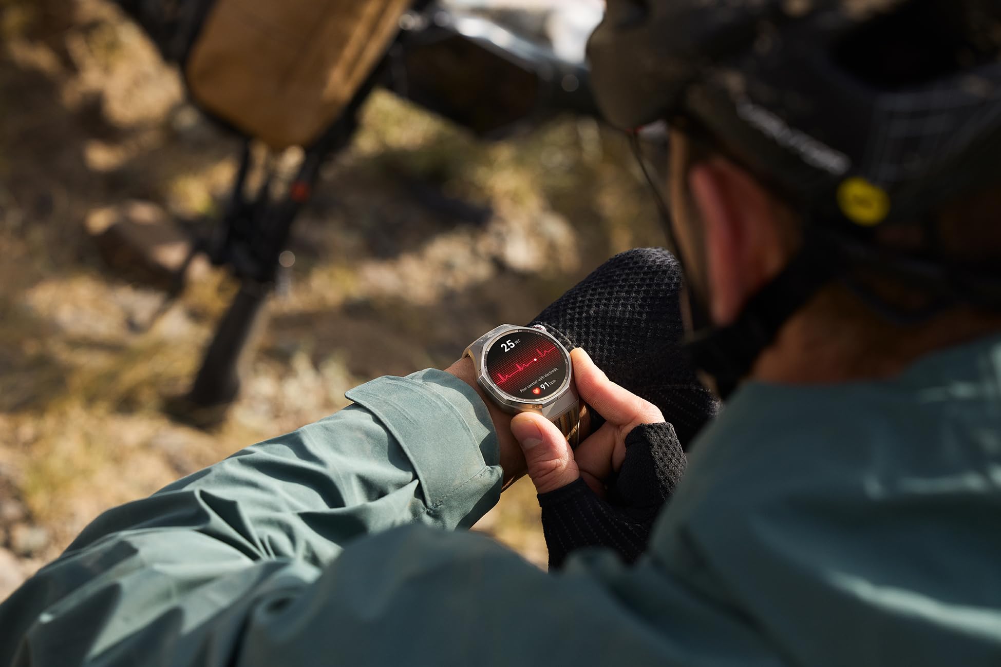 Huawei Watch GT6 Pro, 46mm, Titangehäuse mit braunem Nylonarmband Smartwatch