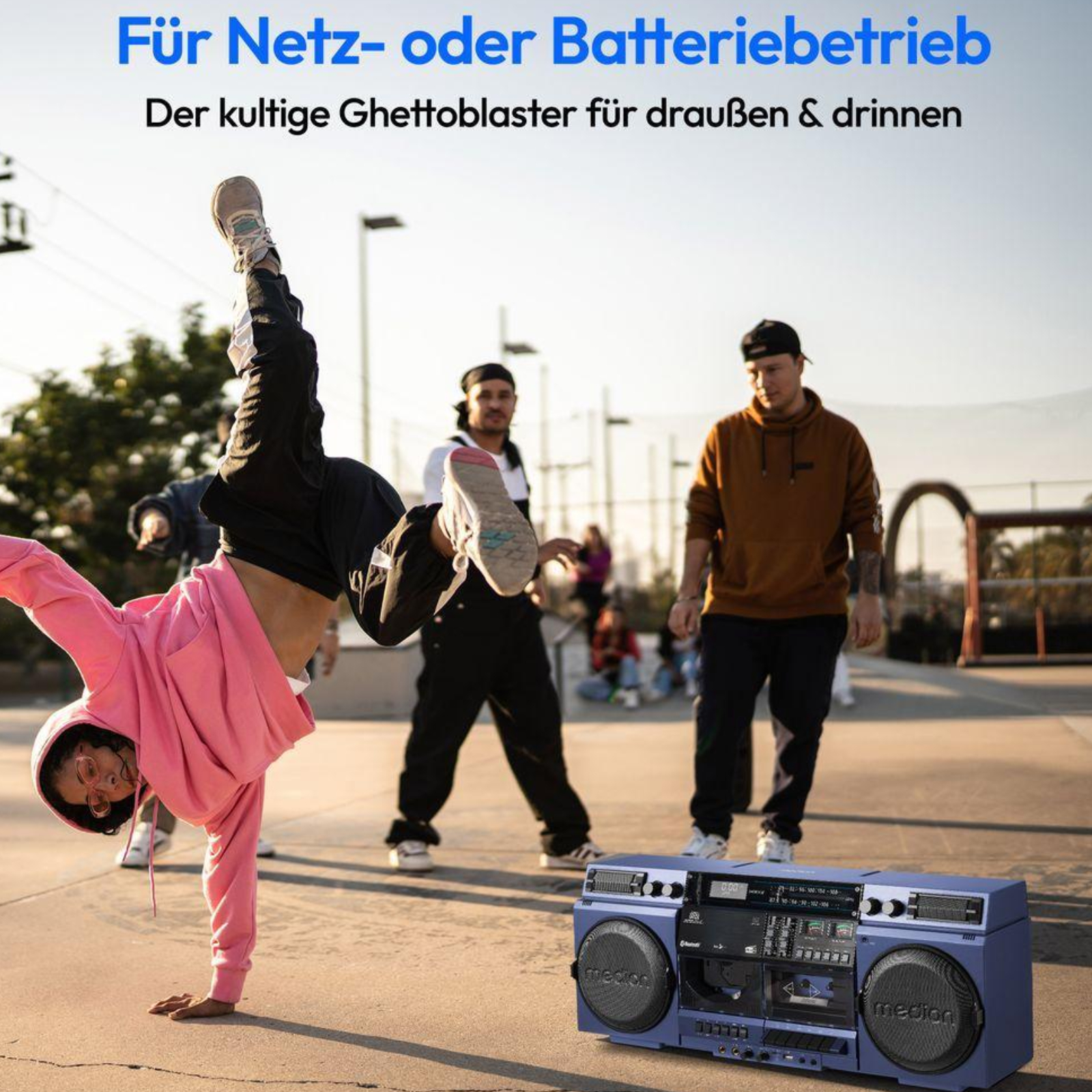 Medion LIFE P66538 (MD44538) Retro-Boombox blau DAB+/PLL-UKW Radio, Bluetooth, CD-Player, Kassettendeck