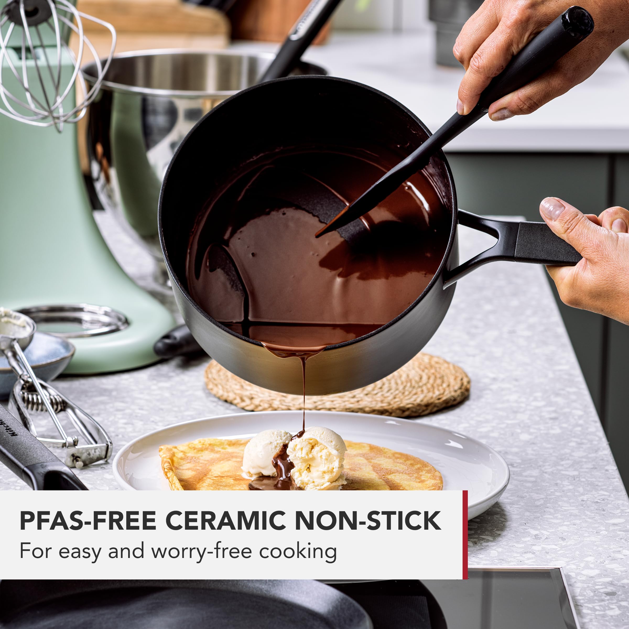 KitchenAid CC005683-001 Stielkasserolle  1.5L 16cm Schwarz