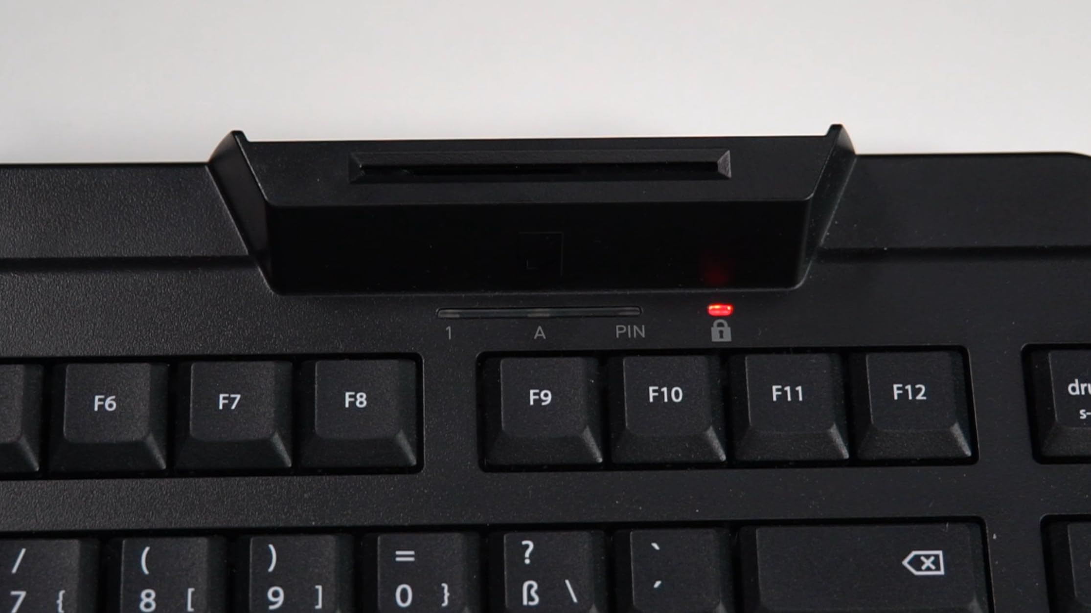 CHERRY Secure Board 1.0, Kabelgebundene Security-Tastatur mit Kartenleser