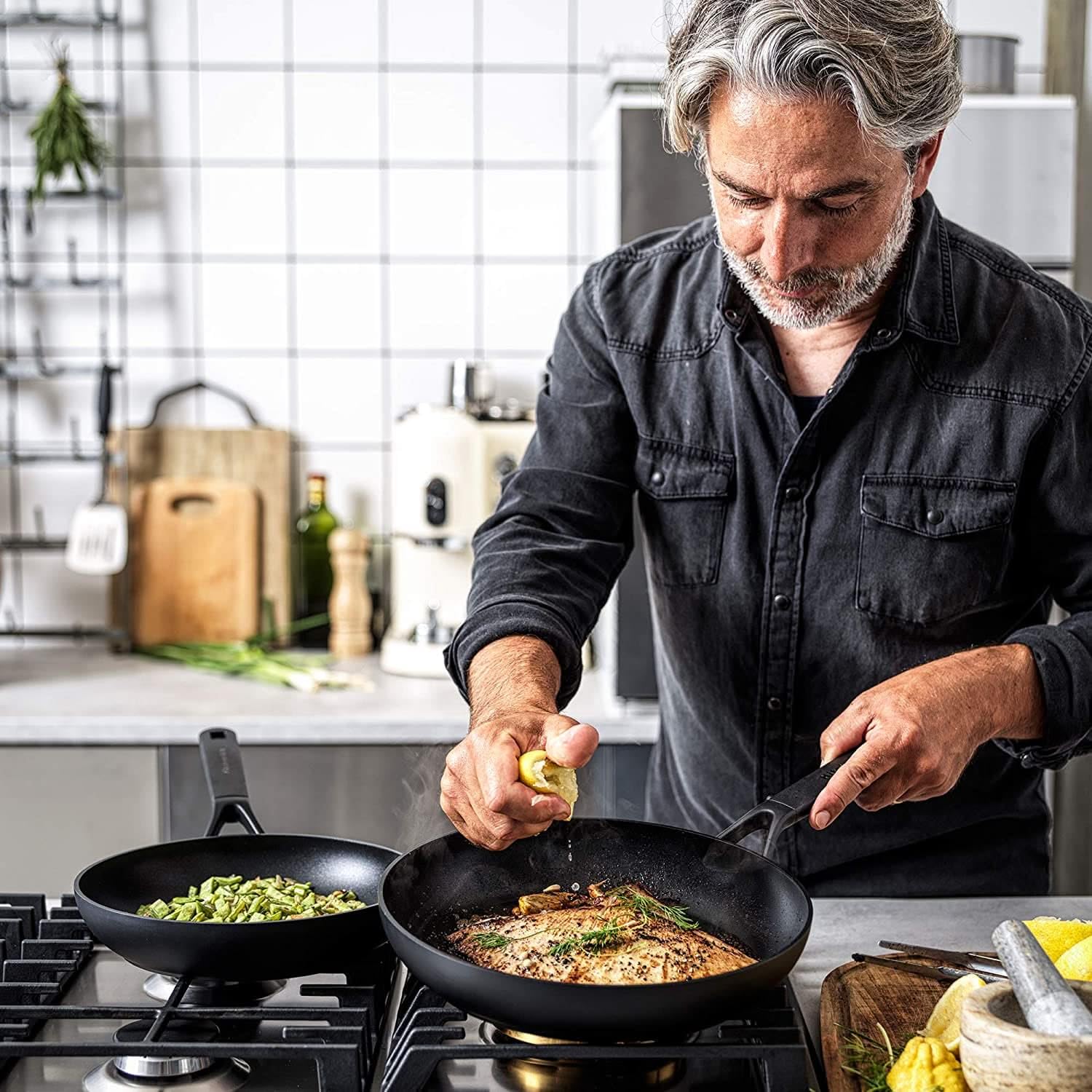 KitchenAid CC005682-001 Bratpfanne 30cm Schwarz