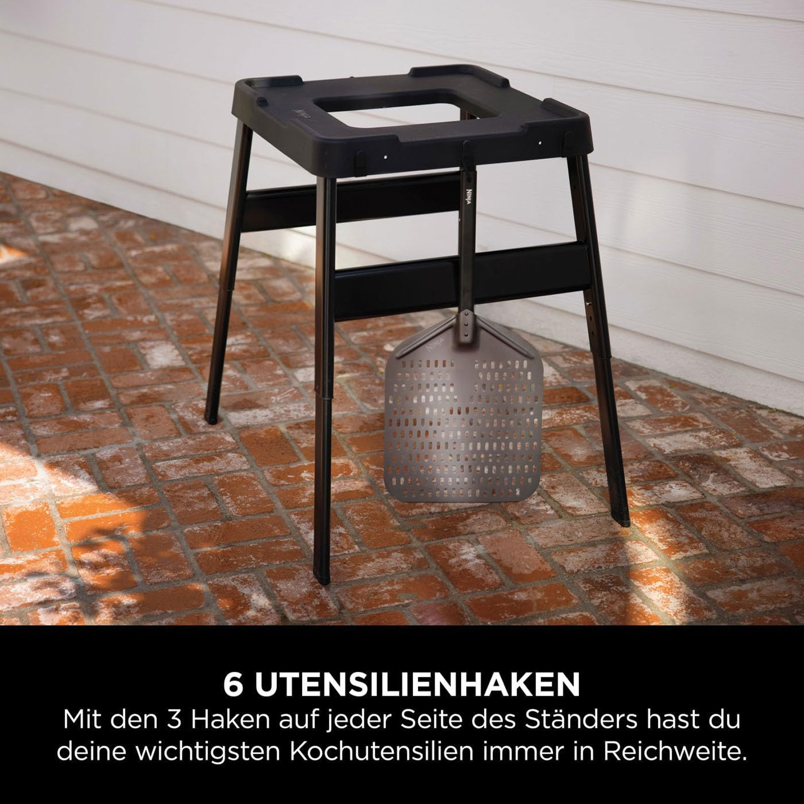 Ninja OG701DE Woodfire Outdoor Tischgrill + Grillständer
