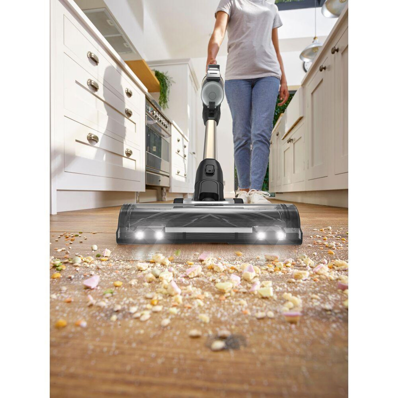 Black + Decker Akku Staubsauger 18V 4in1