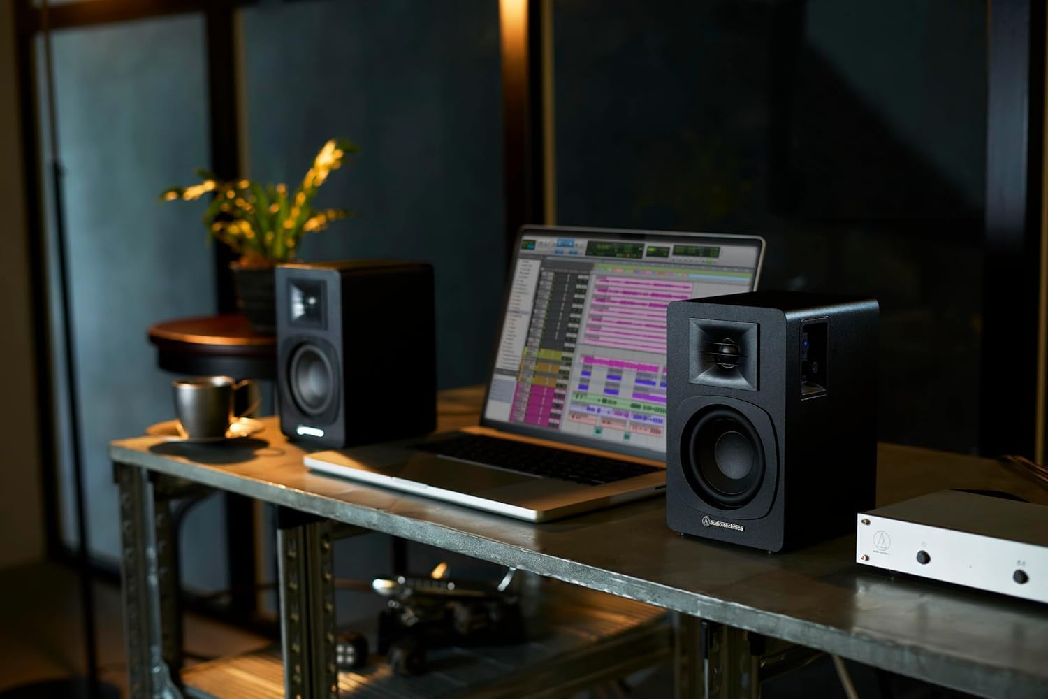 Audio-Technica AT-SP3X Aktiv Kompaktlautsprecher Bluetooth schwarz (Paar)