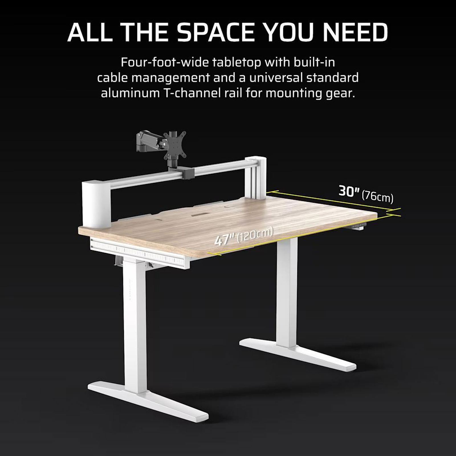 Corsair Platform:4 Elevate-Schreibtisch, Holz in heller Kieferbeizung