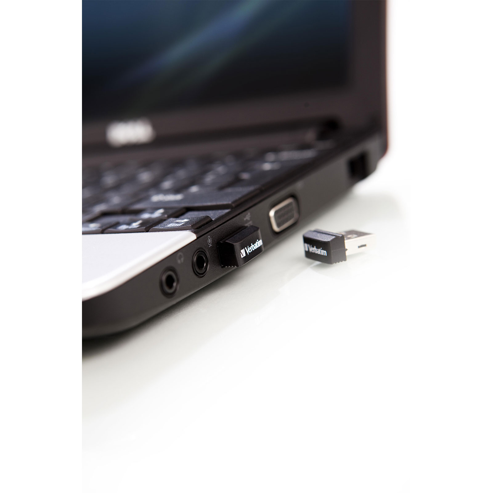 Store 'n' Stay Nano USB 2.0 16 GB schwarz