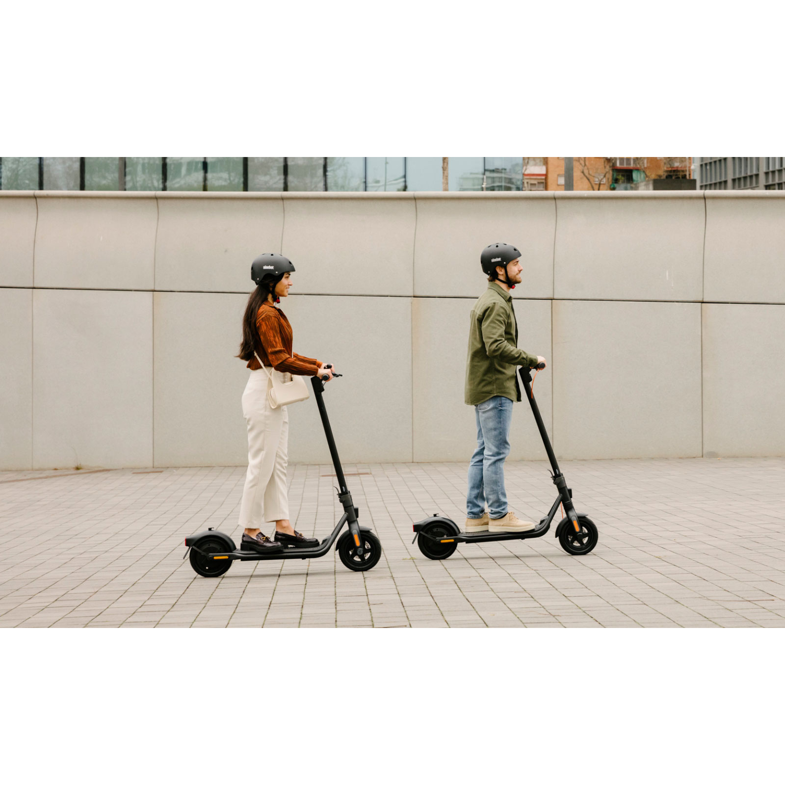 Segway Ninebot KickScooter F2 Plus Segway Ninebot KickScooter F2 Plus