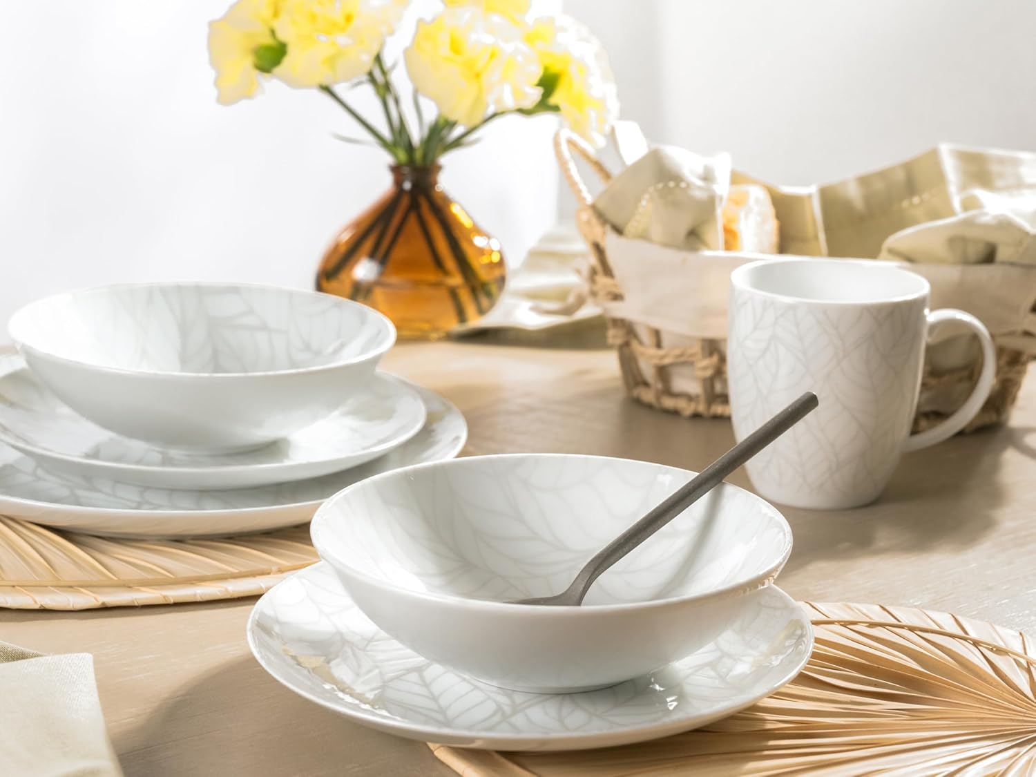 CreaTable, 25868, Serie Blätter - Serie Home , Geschirrset, Kombiservice 16 teilig