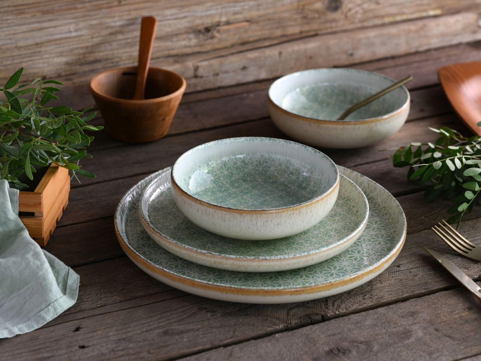 CreaTable, 24085, Serie Uno Emiliana Grün, 12-tlg Geschirrset für 4 Personen