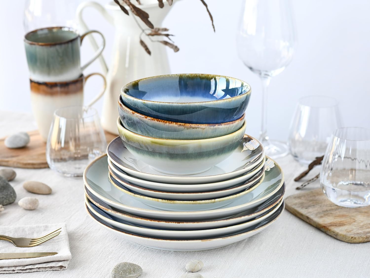 CreaTable, 23864, Serie Cascade Farbmix, Geschirrset, Kombiservice 16 teilig