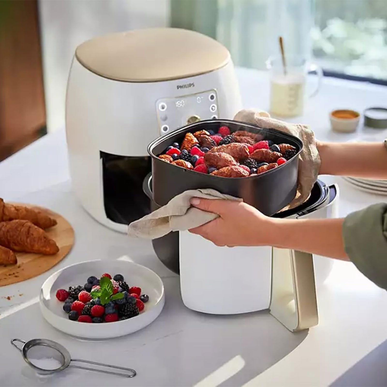 Philips HD9870/20 Airfryer XXL weiß Heißluftfritteuse