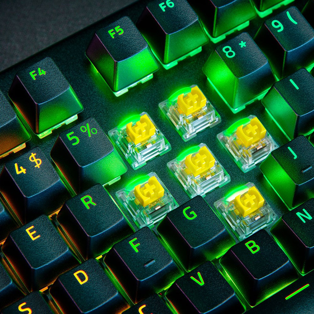 RAZ BlackWidow V4 YellowSwitch