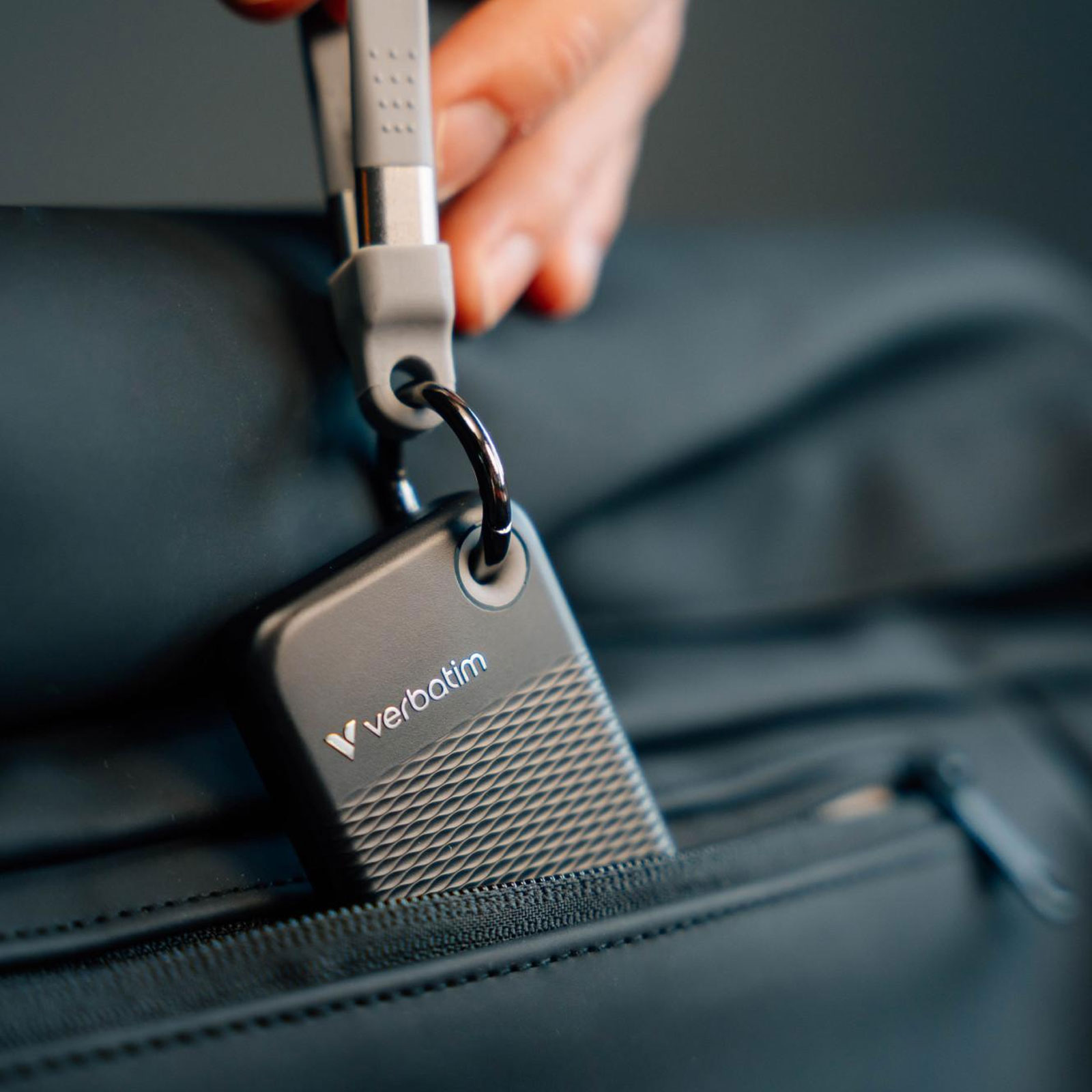 Verbatim Pocket SSD 1 TB, Schlüsselanhänger mit Kabelbefestigung