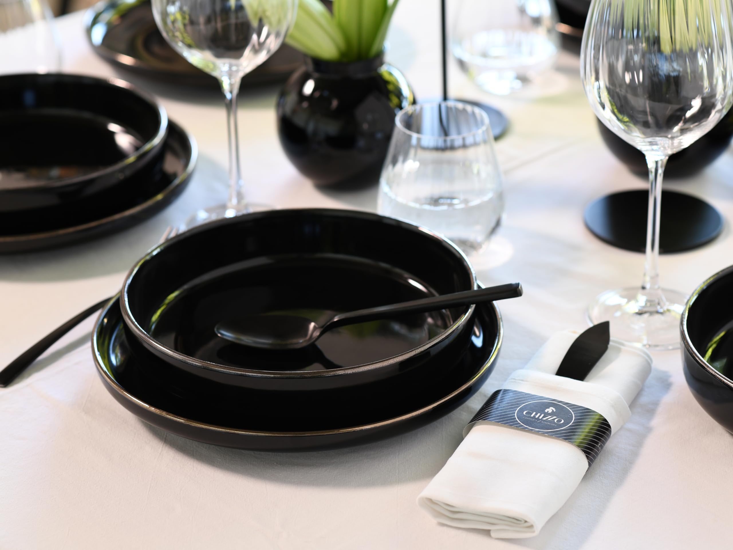 CreaTable 24786 Kombiservice Serie Nordic Festive Schwarz, 30-tlg. 6 Personen