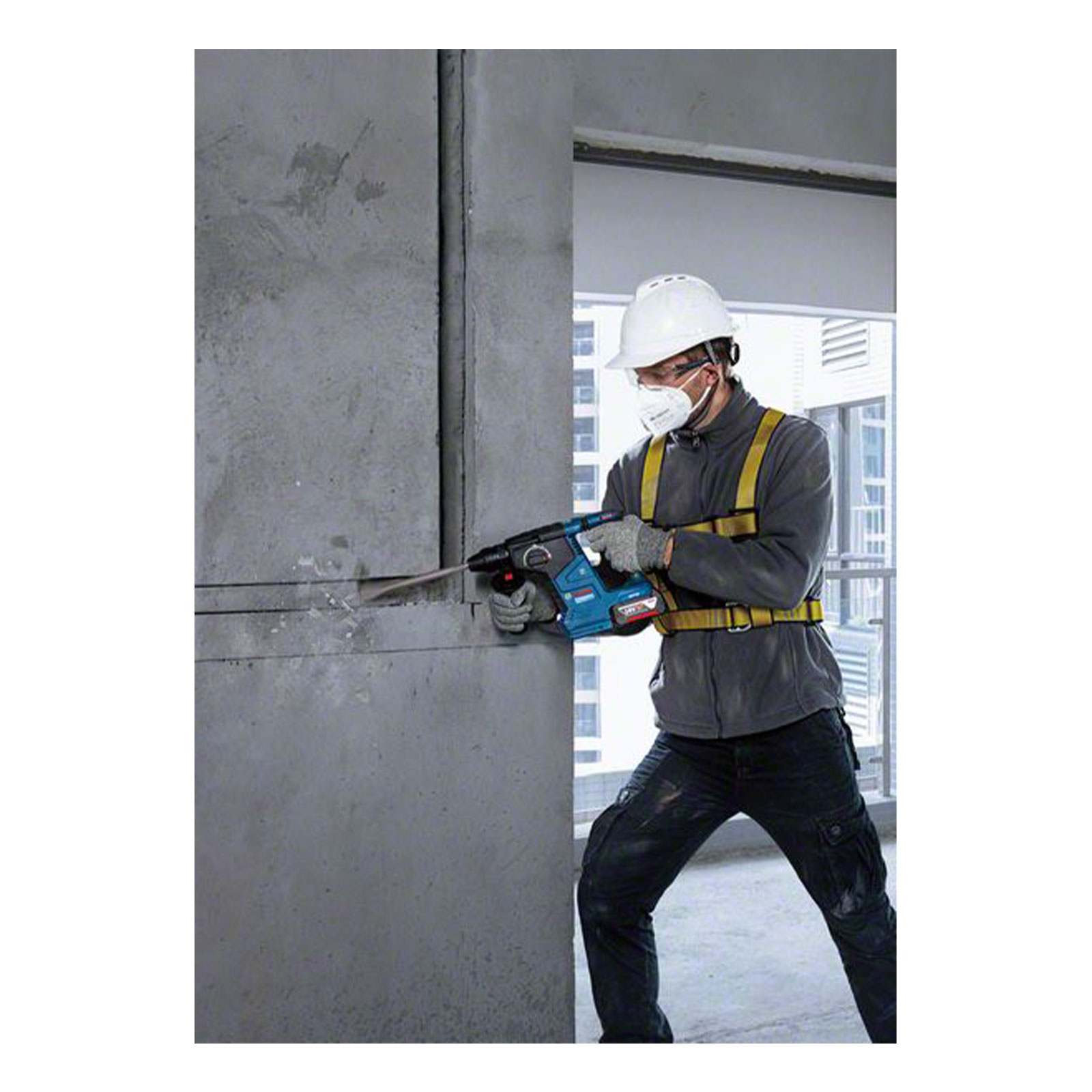 Bosch Professional Akku-Bohrhammer mit SDS plus GBH 18V-24 C, 2 Akku, Schnellladeg. und L-BOXX