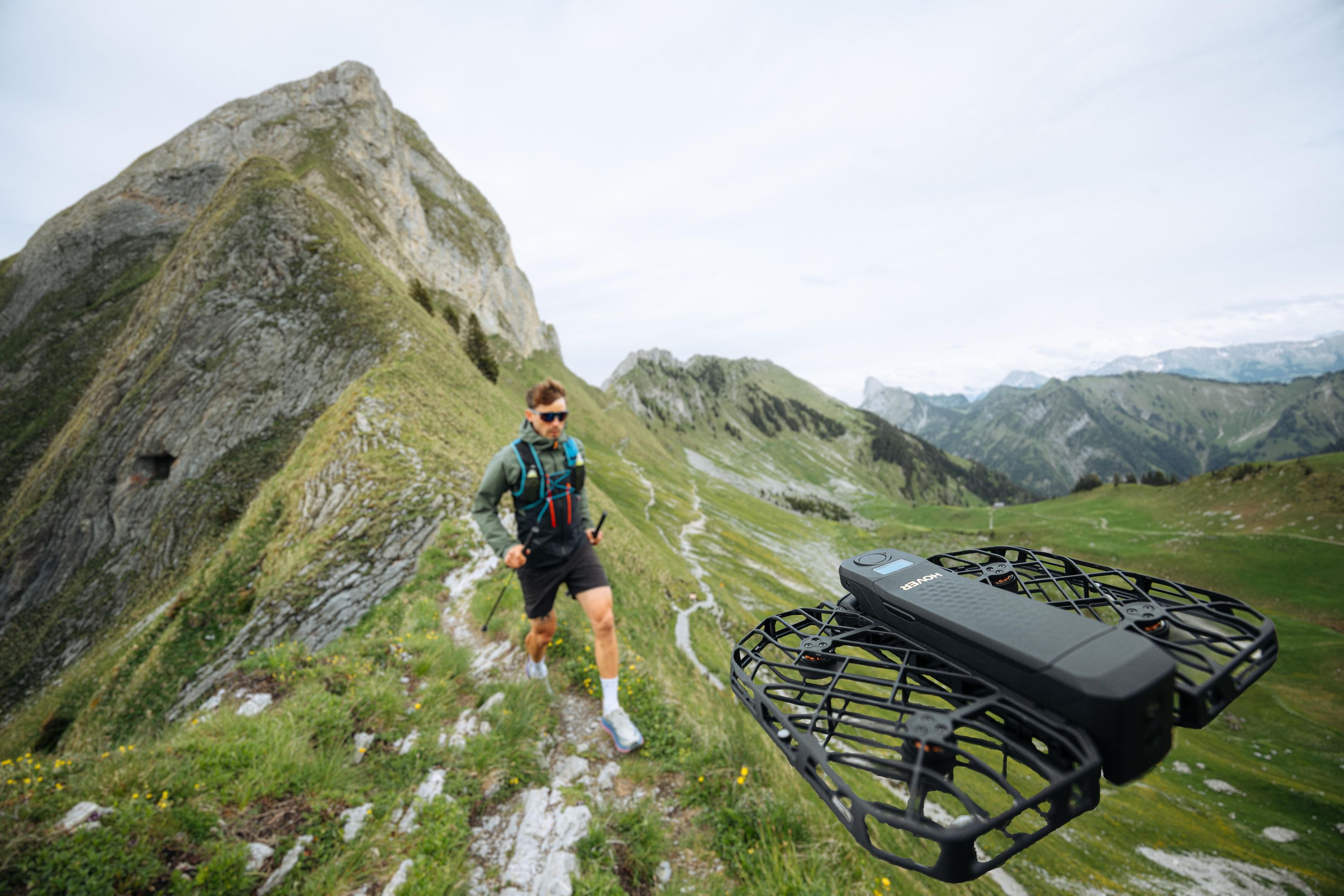 HoverAir X1 ProMAX Combo Drohne mit Kamera