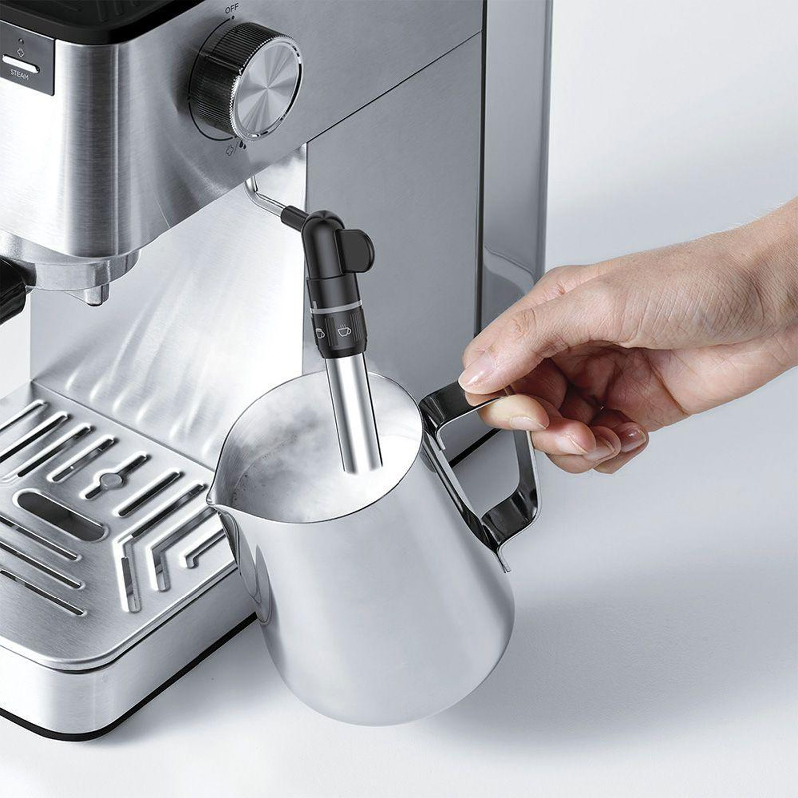 Polti Coffea P10S Siebträger-Espressomaschine (15 bar, 1,3 Liter, Milchschaumdüse, Edelstahlgehäuse, gemahlener Kaffee &; E.S.E.-Pads)