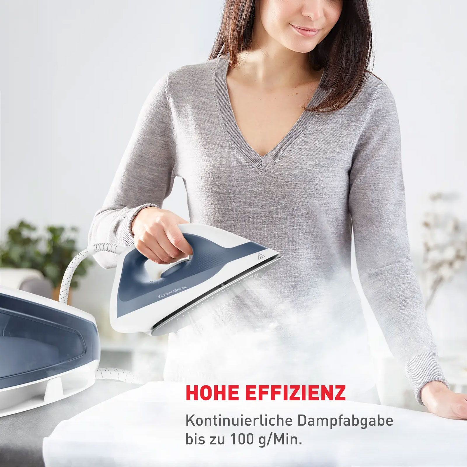 TEFAL SV4110 Dampfbügelstation (2200 W Leistung, Keramik-Expressgleiter Bügelsohle, 110 g/min Dampfmenge, 1,2 l Wassertank, 1,6 m Kabellänge, Calc-Clean-Funktion)