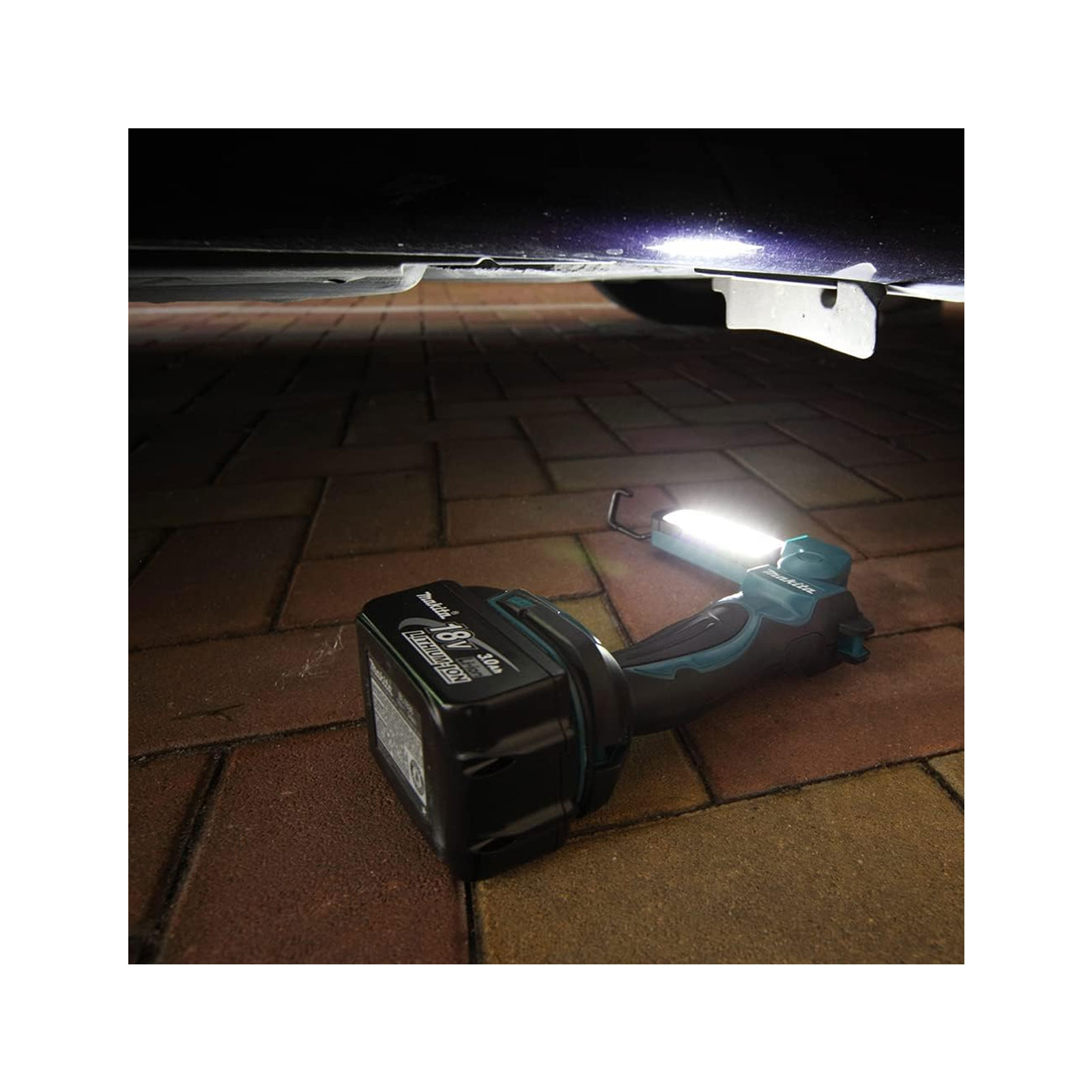 Makita LED-Akku-Arbeitsleuchte 18V DEBDML801 Makita LED-Akku-Arbeitsleuchte 18V DEBDML801