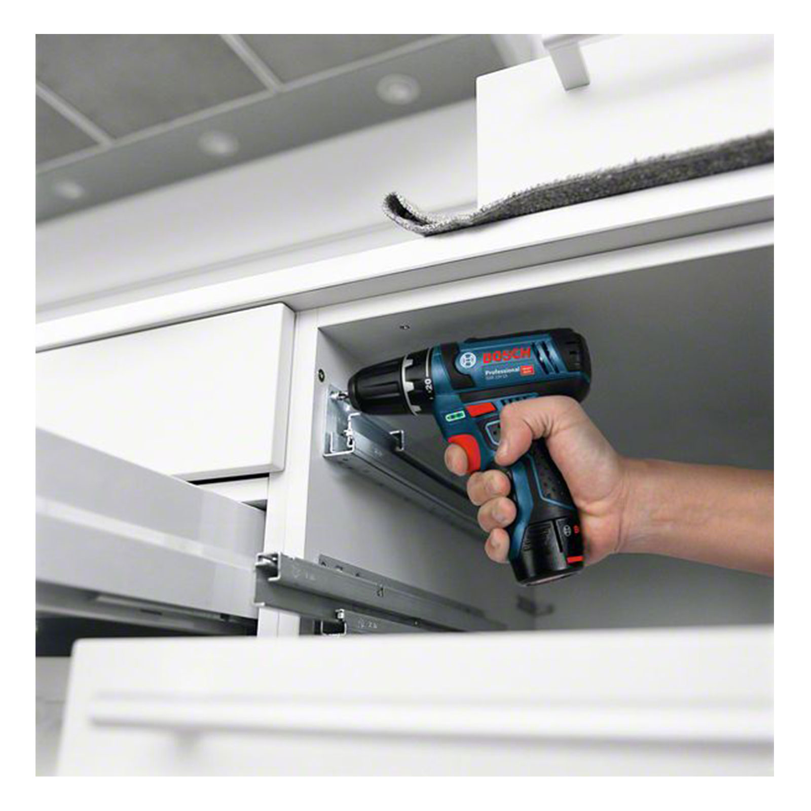 Bosch Professional GSR 12V-15 Bohrschrauber (Akku)