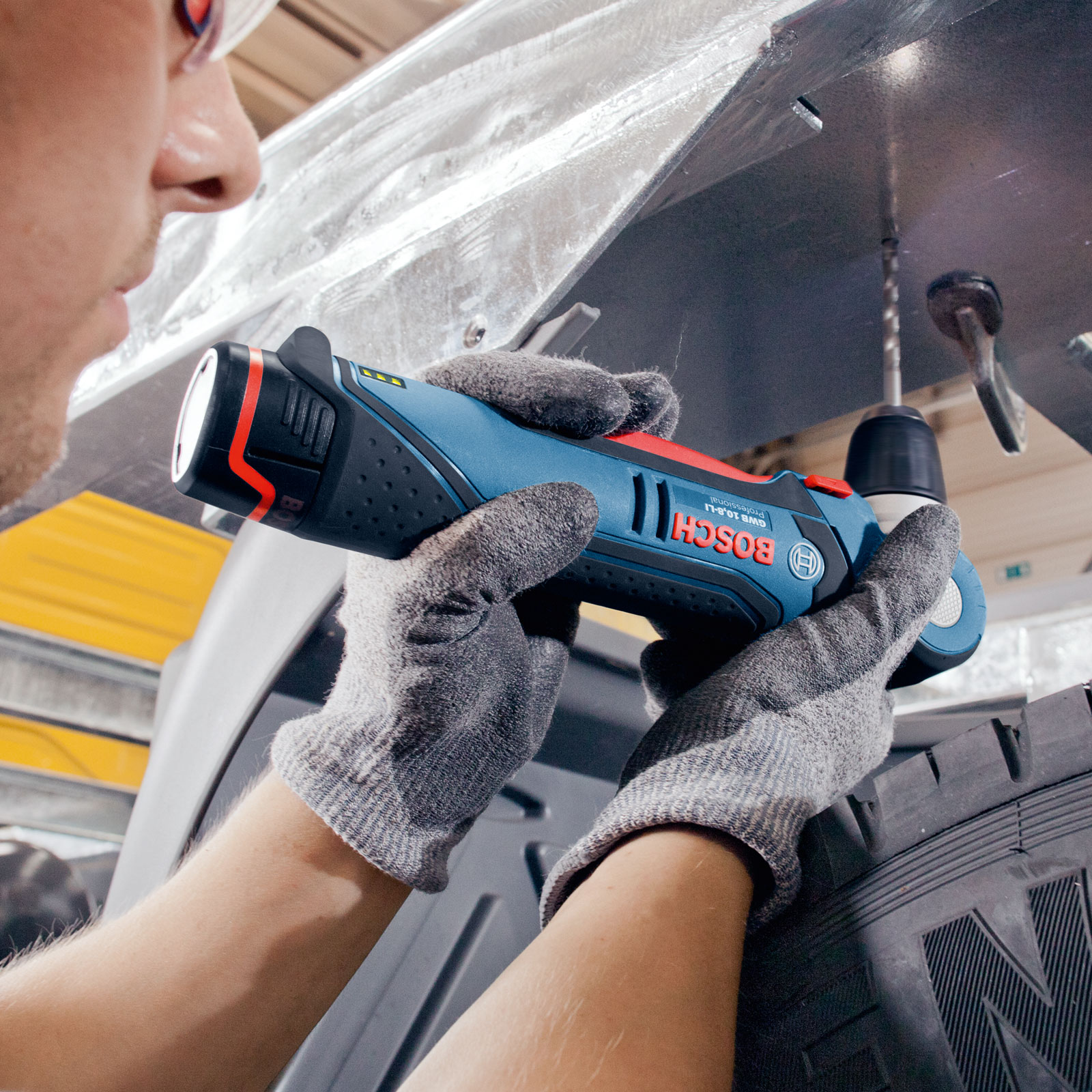 Bosch Professional Akku-Winkelbohrmaschine GWB 12V-10, Solo Version ohne Akku und Ladegeraet