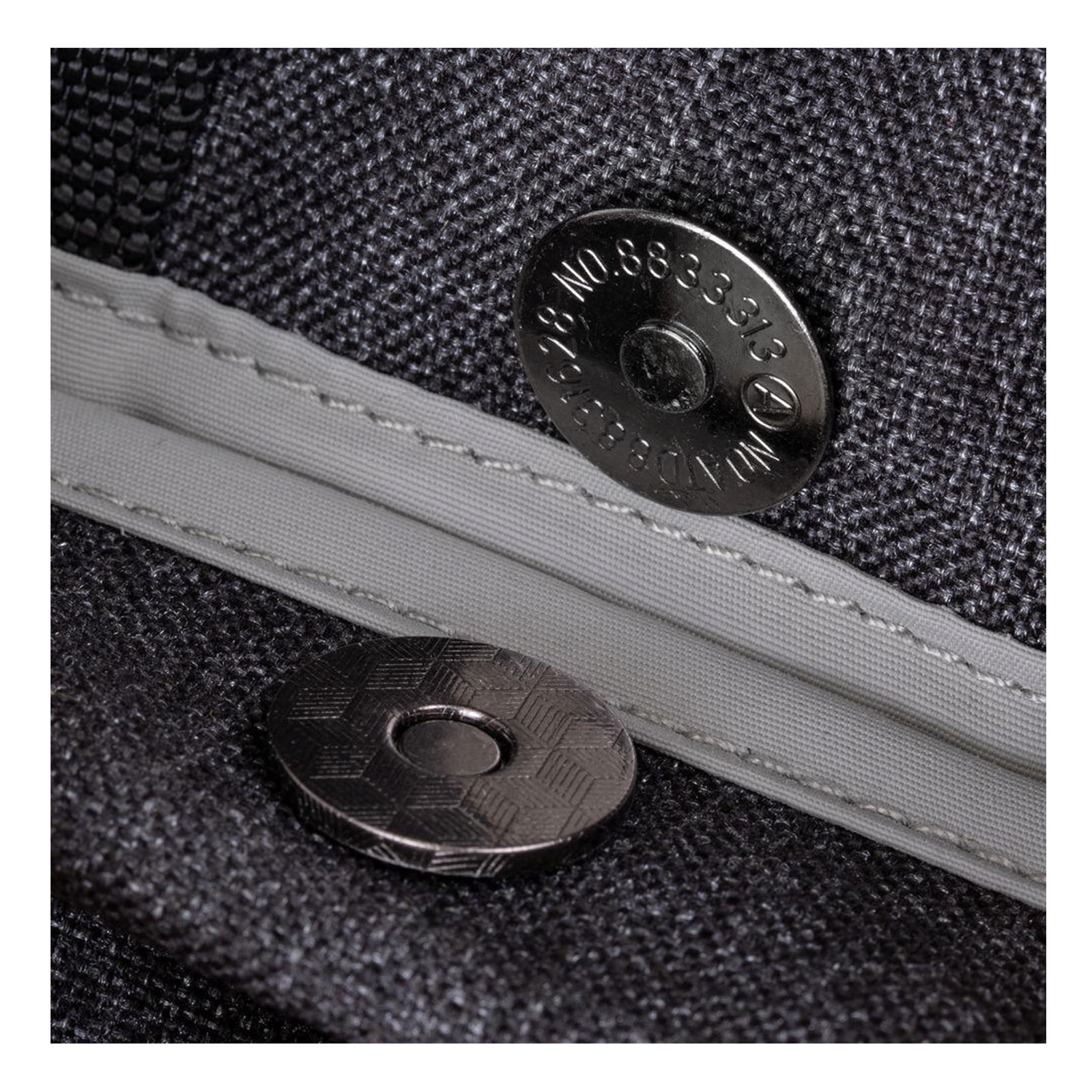 Rivacase 8810 Tablet-Umhängetasche Lantau 8", schwarz melange