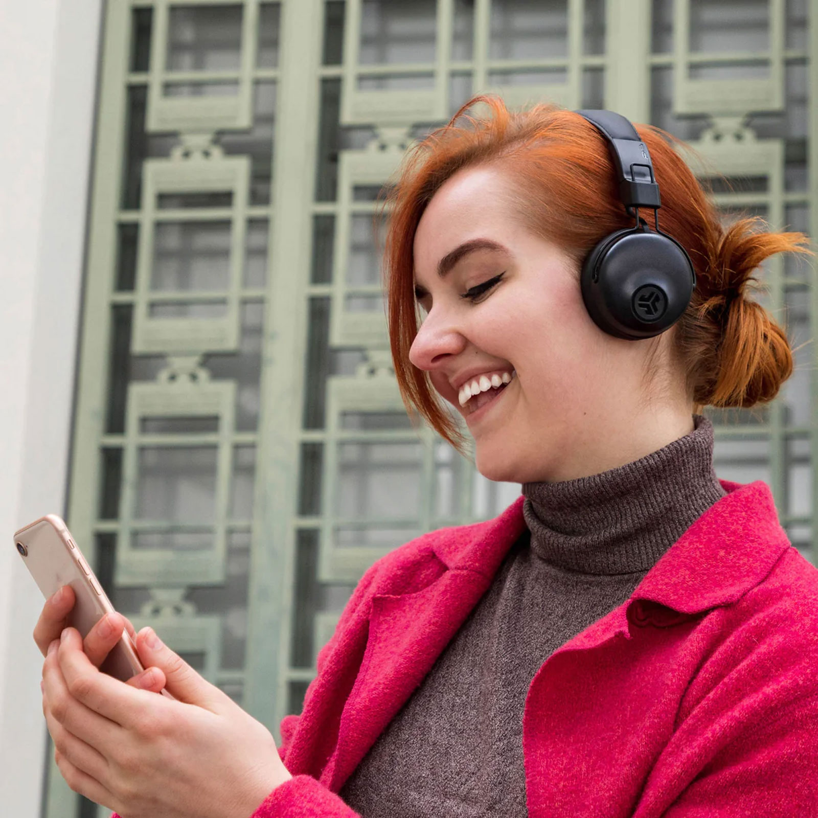 JLab Studio Kopfhörer On Ear Wireless Bluetooth, 30h+ Akku, Faltbar