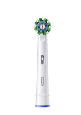 Oral-B Pro CrossAction Aufsteckbürsten, 4+1 Gratis (Garantierte Passform mit allen wiederaufladbaren Zahnbürsten von Oral-B, außer Pulsonic und iO)