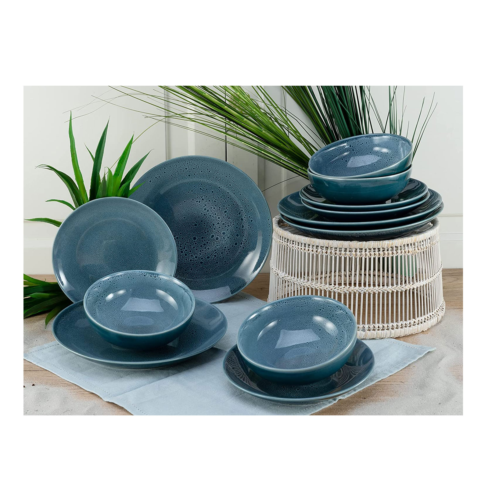 CreaTable, 23672, Serie Reactive BLUE, Geschirrset, Teller Set 12 teilig CreaTable, 23672, Serie Reactive BLUE, Geschirrset, Teller Set 12 teilig