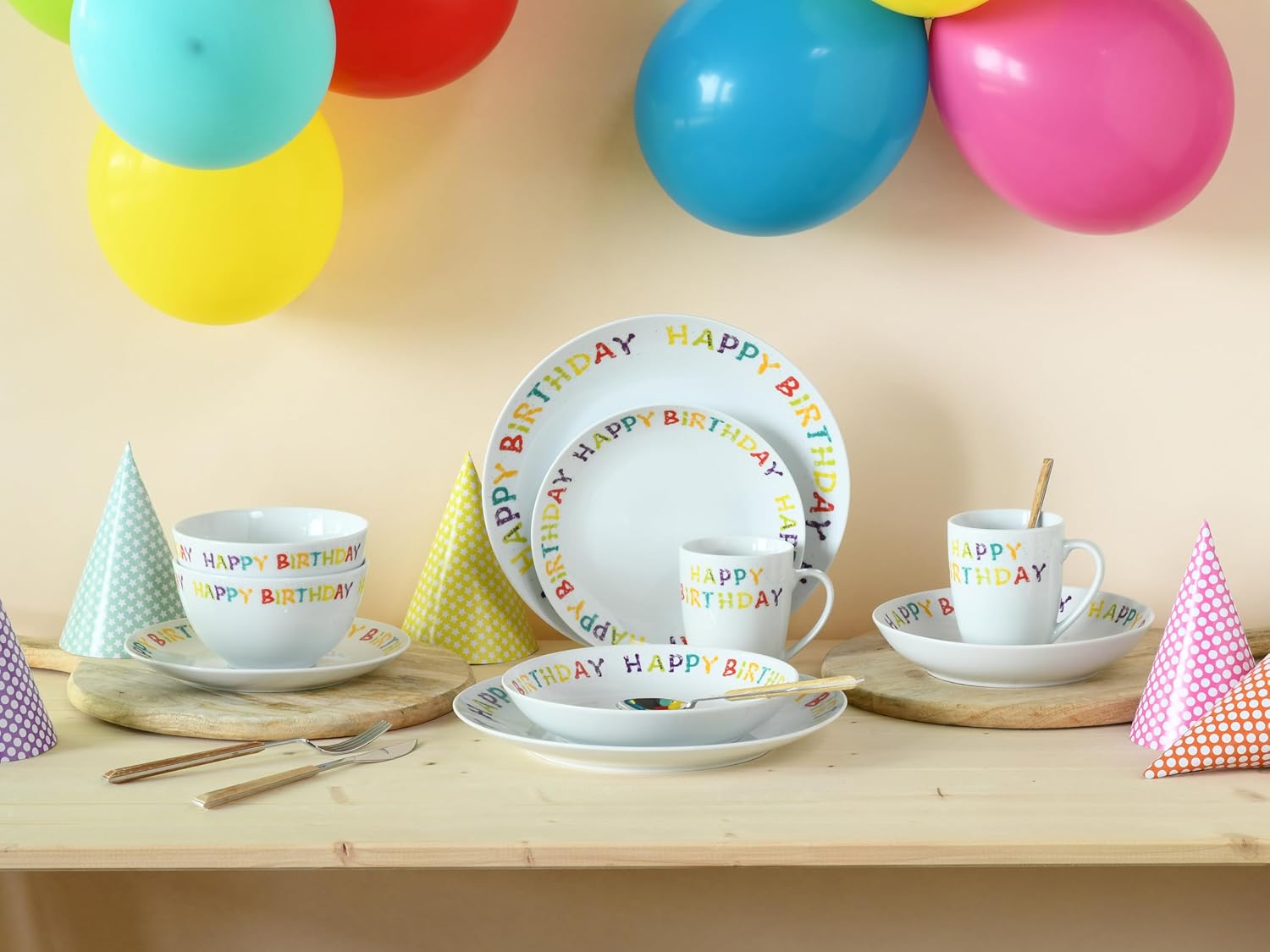 CreaTable, 24168, Serie Happy Birthday, 10-teiliges Geschirrset, Kombiservice aus Porzellan