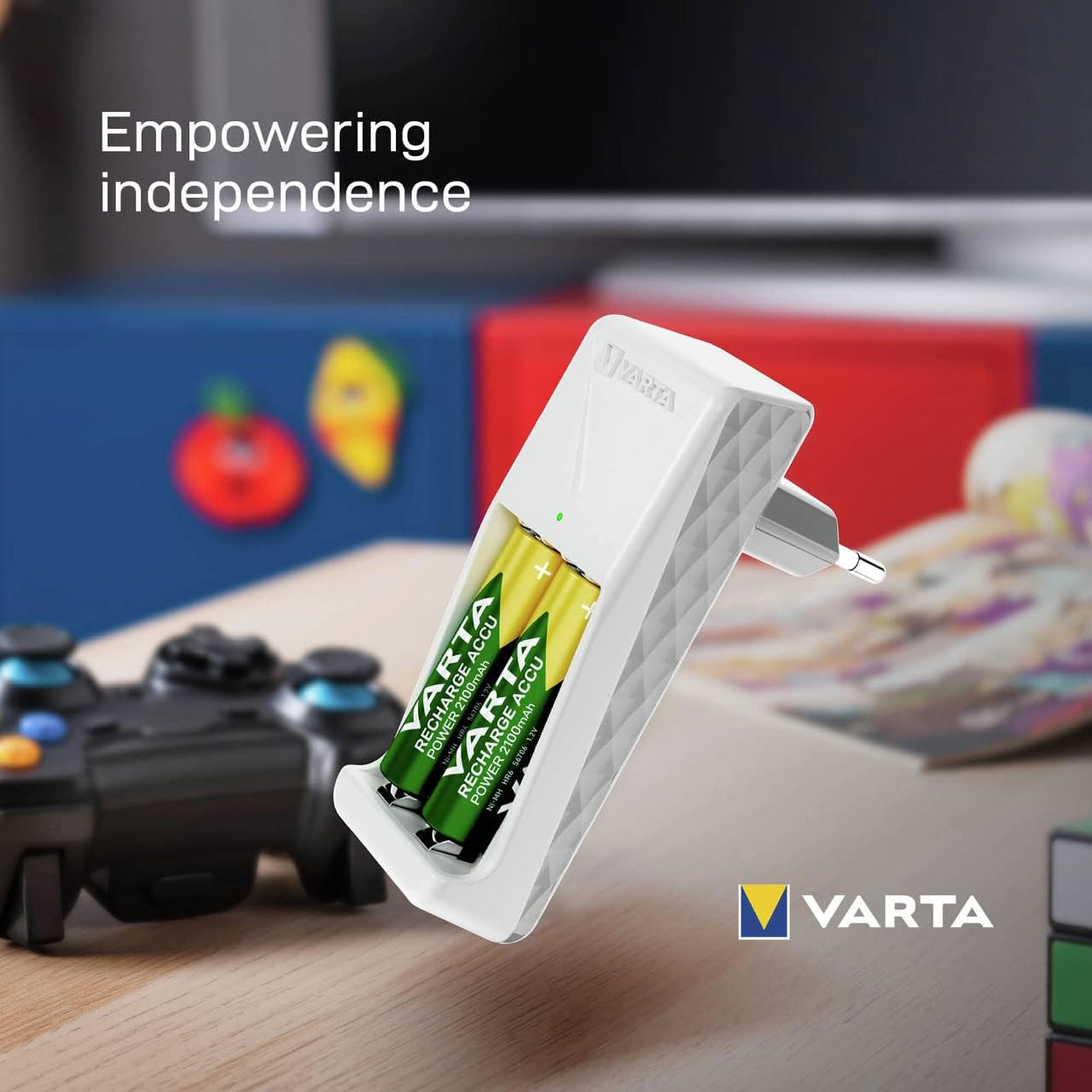 VARTA Ladegerät Mini Charger 2x AA 56706 2100mAh (4,5 h Ladezeit, lädt 2 AA oder AAA Akkus, Ladeanzeige, 2x Recharge Accu Power AA 2100 mAh)