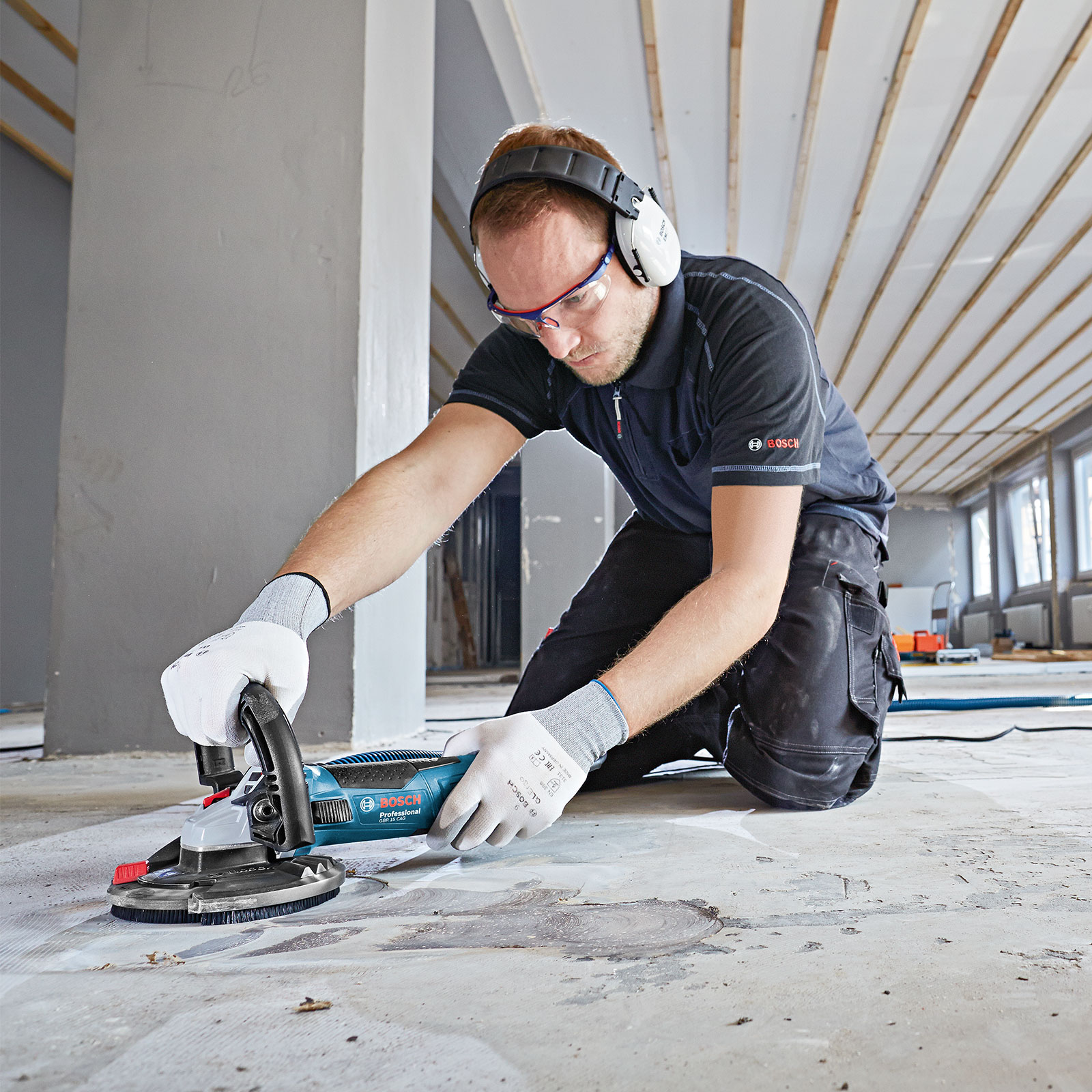 Bosch Professional GBR 15 CAG Betonschleifer