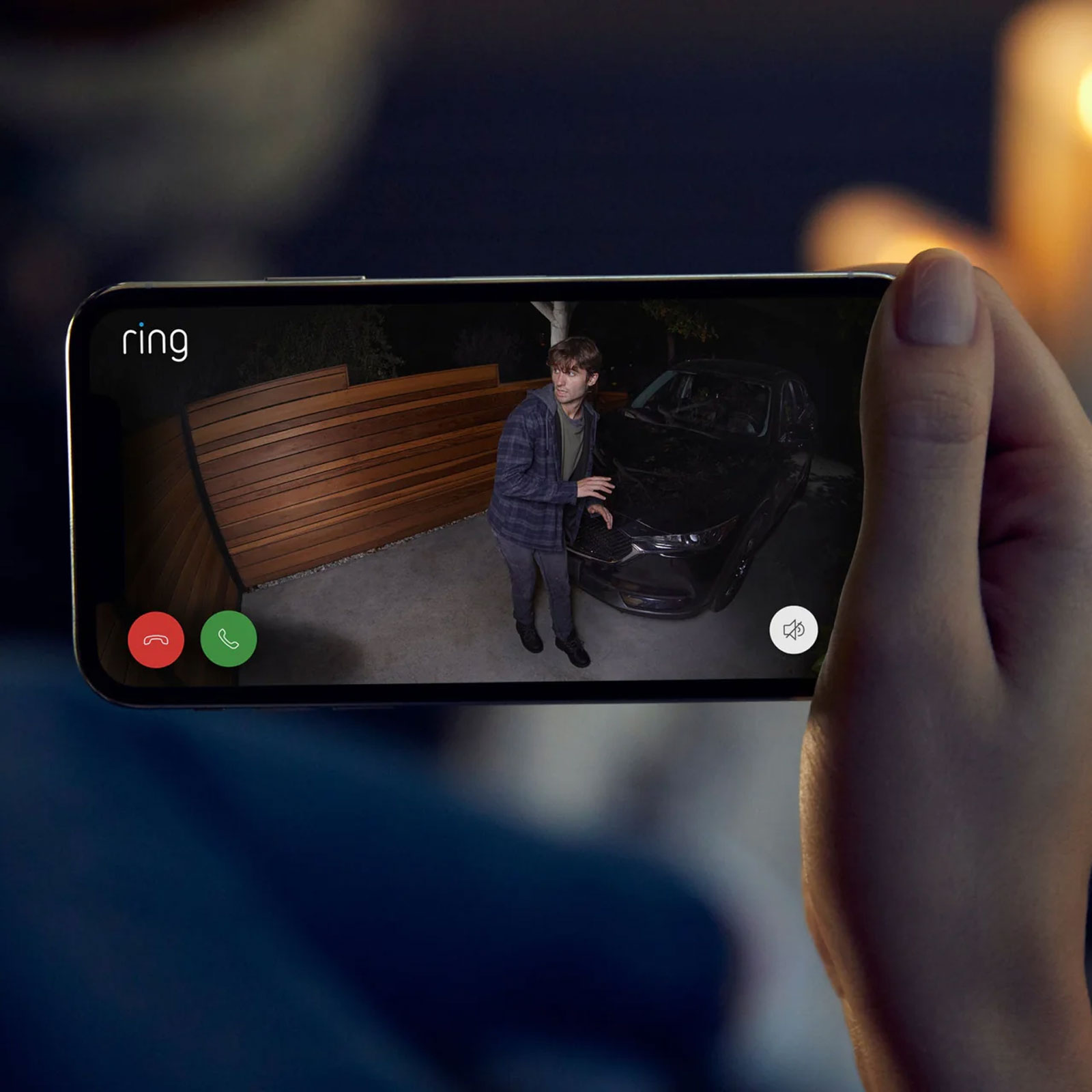 Ring Spotlight Cam Plus Plug-in, Schwarz Außenkamera (Überwachungskamera, WLAN, Amazon Alexa)