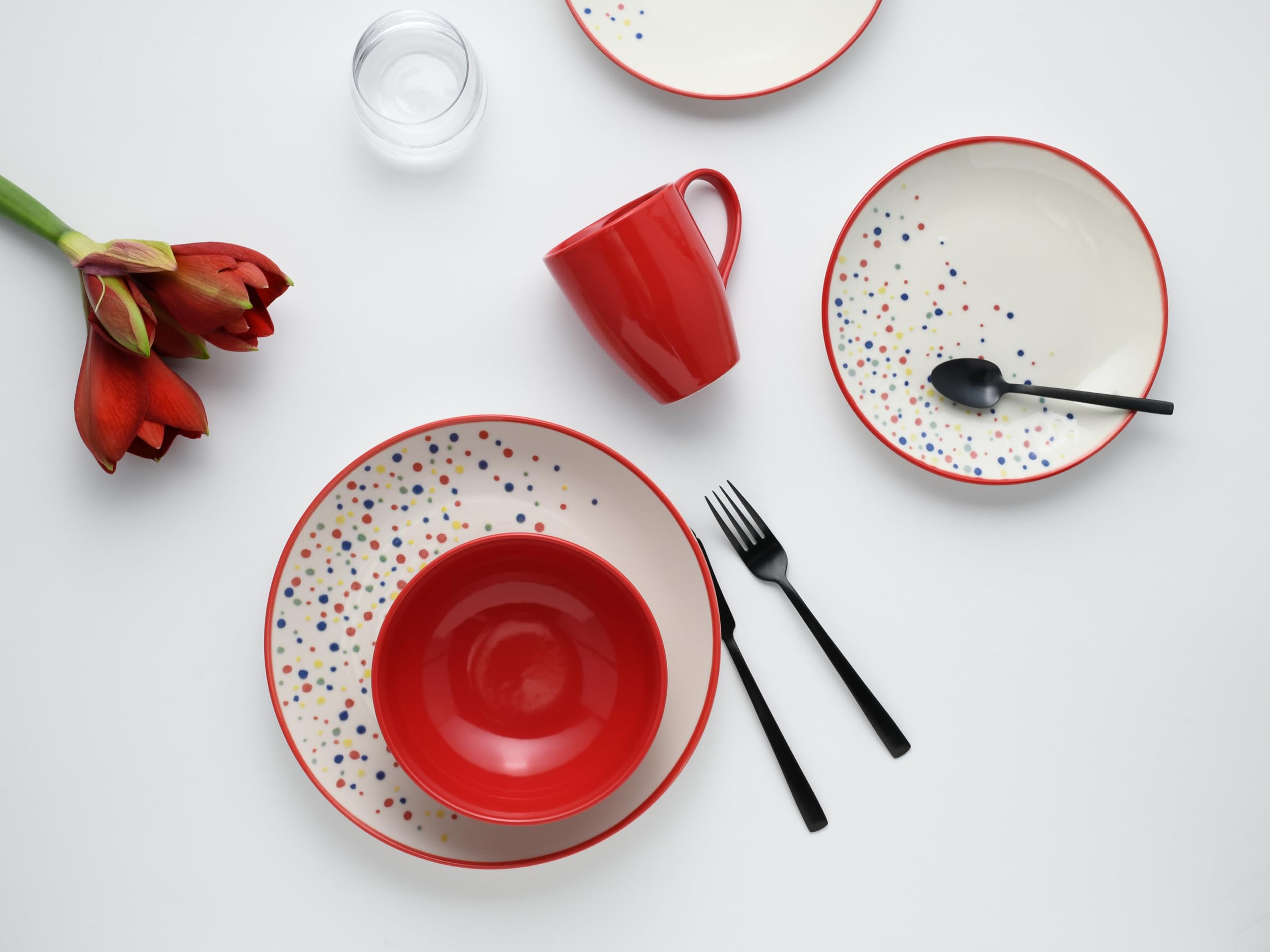 CreaTable, 24242, Serie Joy Dots Rot, 16-teiliges Geschirrset für 4 Personen