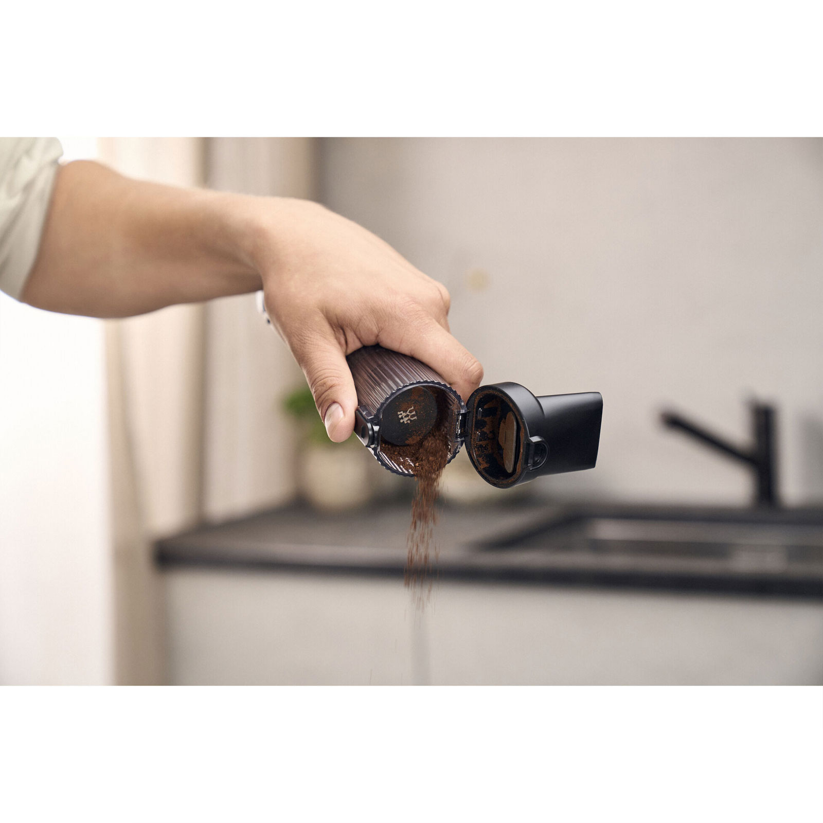 ZWILLING 1029707 XTEND Akku-Handstaubsauger ohne Stiel