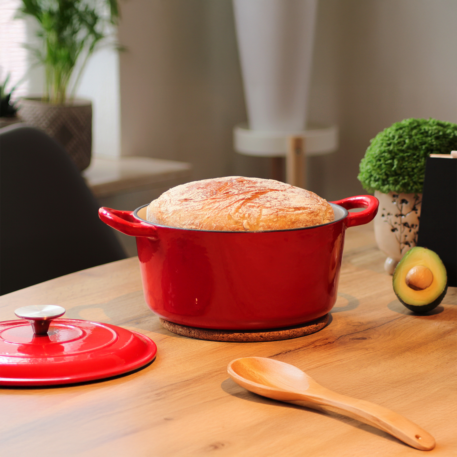 Echtwerk Schmortopf Gusseisen Gusseisentopf Bräter mit Deckel Brotbacktopf rund Grill BBQ Induktion Creme, 3,5 L