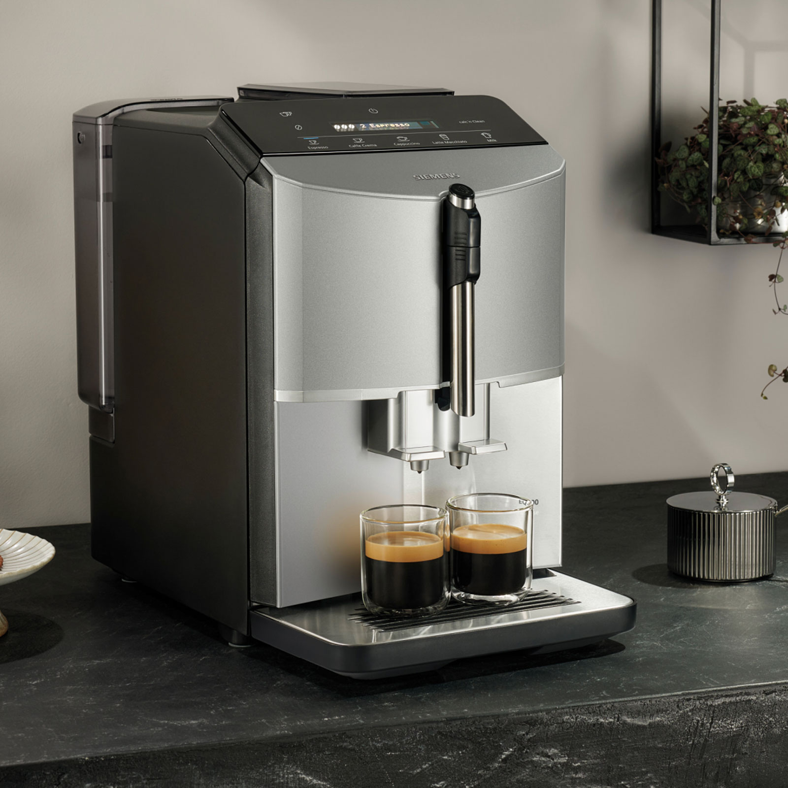 Siemens TF303E07 Kaffeevollautomat EQ.300 inox silber metallic Siemens TF303E07 Kaffeevollautomat EQ.300 inox silber metallic