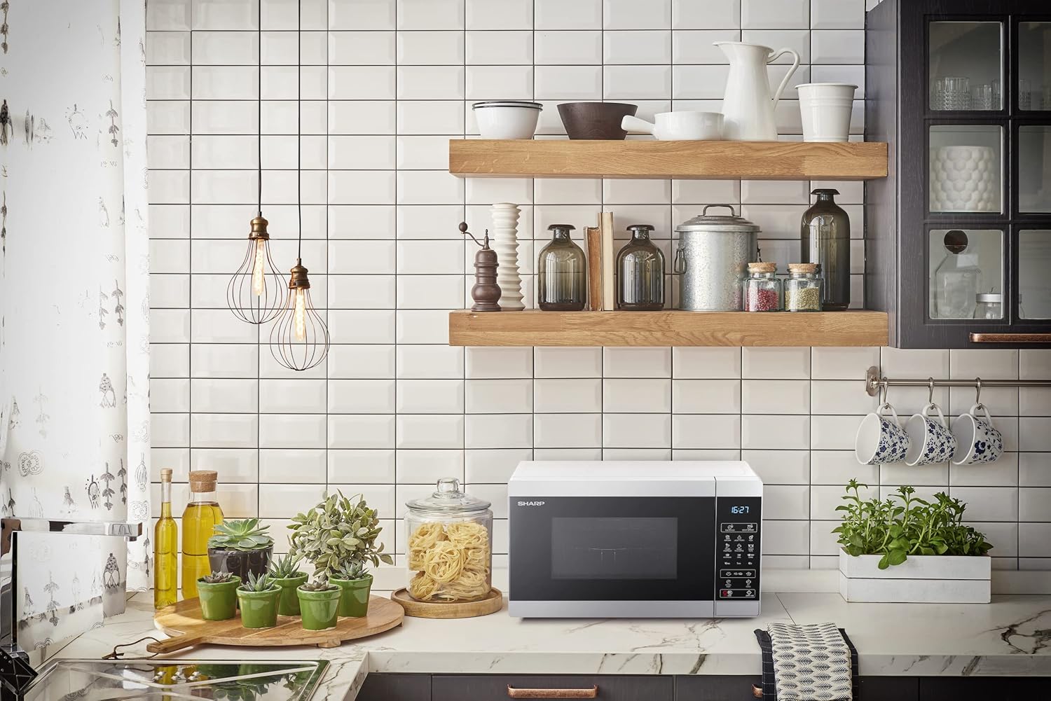 
SHARP MG02E-C Mikrowelle mit Grill (Mikrowelle: 800W, Grill: 1000W, 11 Leistungsstufen