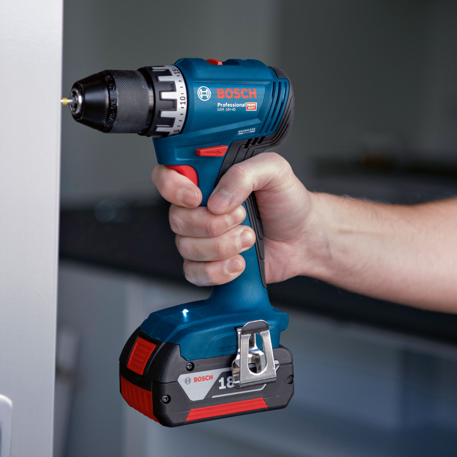 Bosch Professional PB_ON GSR 18V-45 2x2,0Ah; L-Case