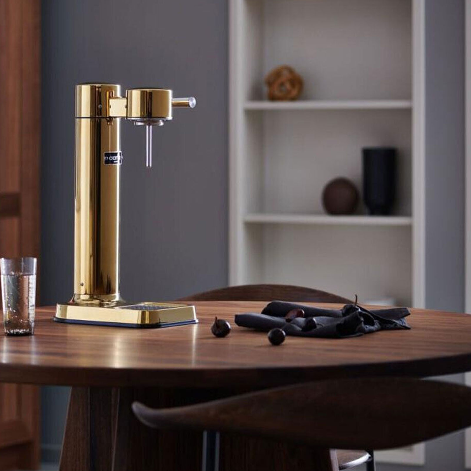Aarke Carbonator 3 Wassersprudler mit Flasche gold
