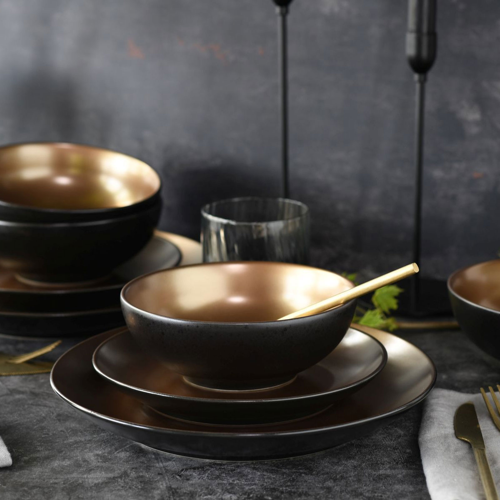 CreaTable, 23598, Serie GLAMOUR - Gold, Geschirrset, Kombiservice 16 teilig