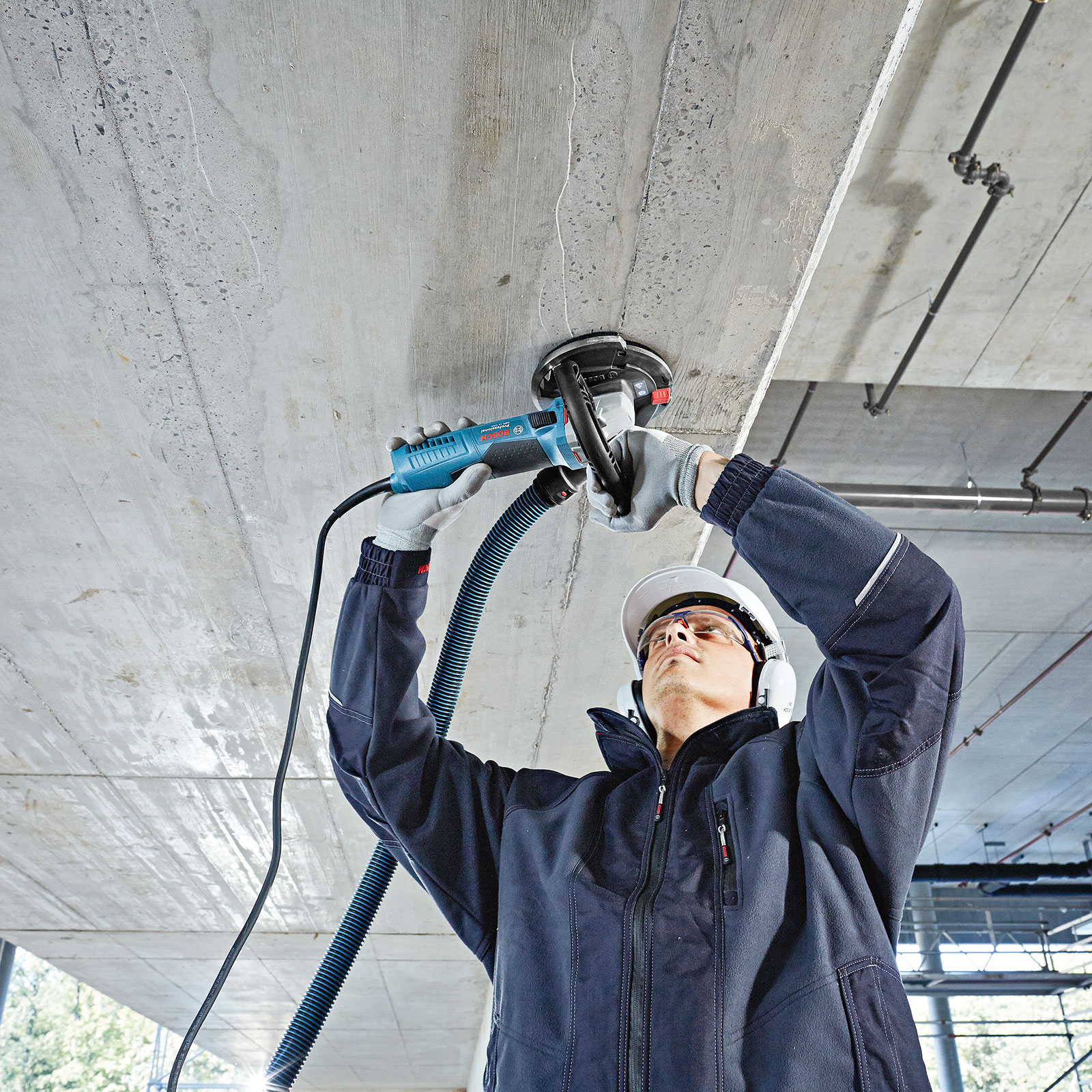Bosch Professional GBR 15 CAG Betonschleifer