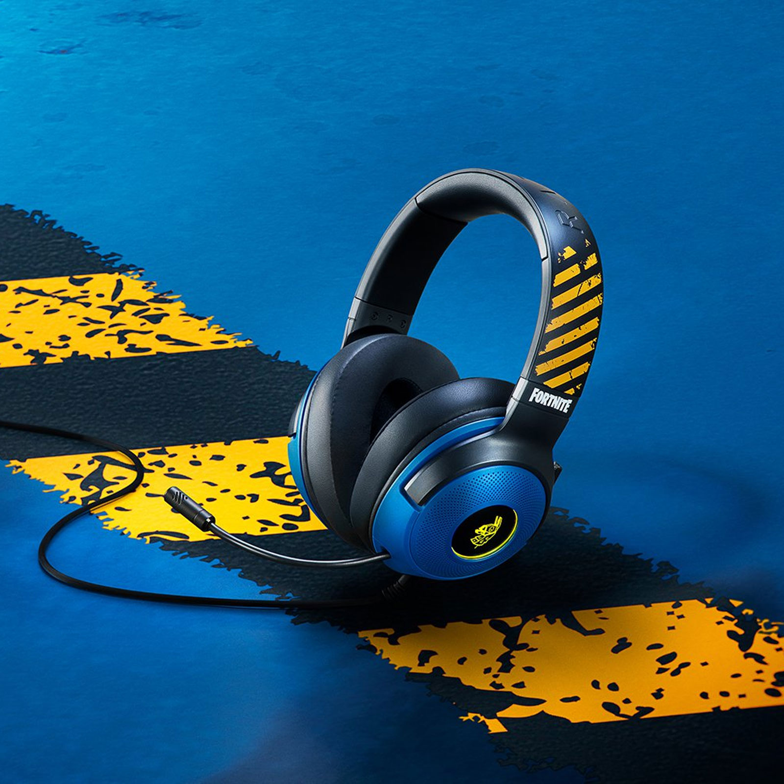 RAZER Kraken V3 X - Fortnite Edition, Gaming-Headset