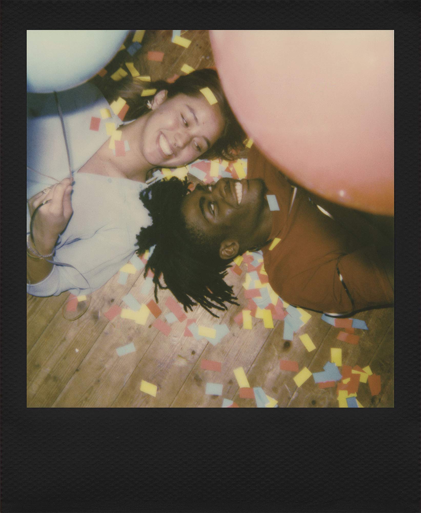 Polaroid Color Film für i-Type - Black Frame Edition