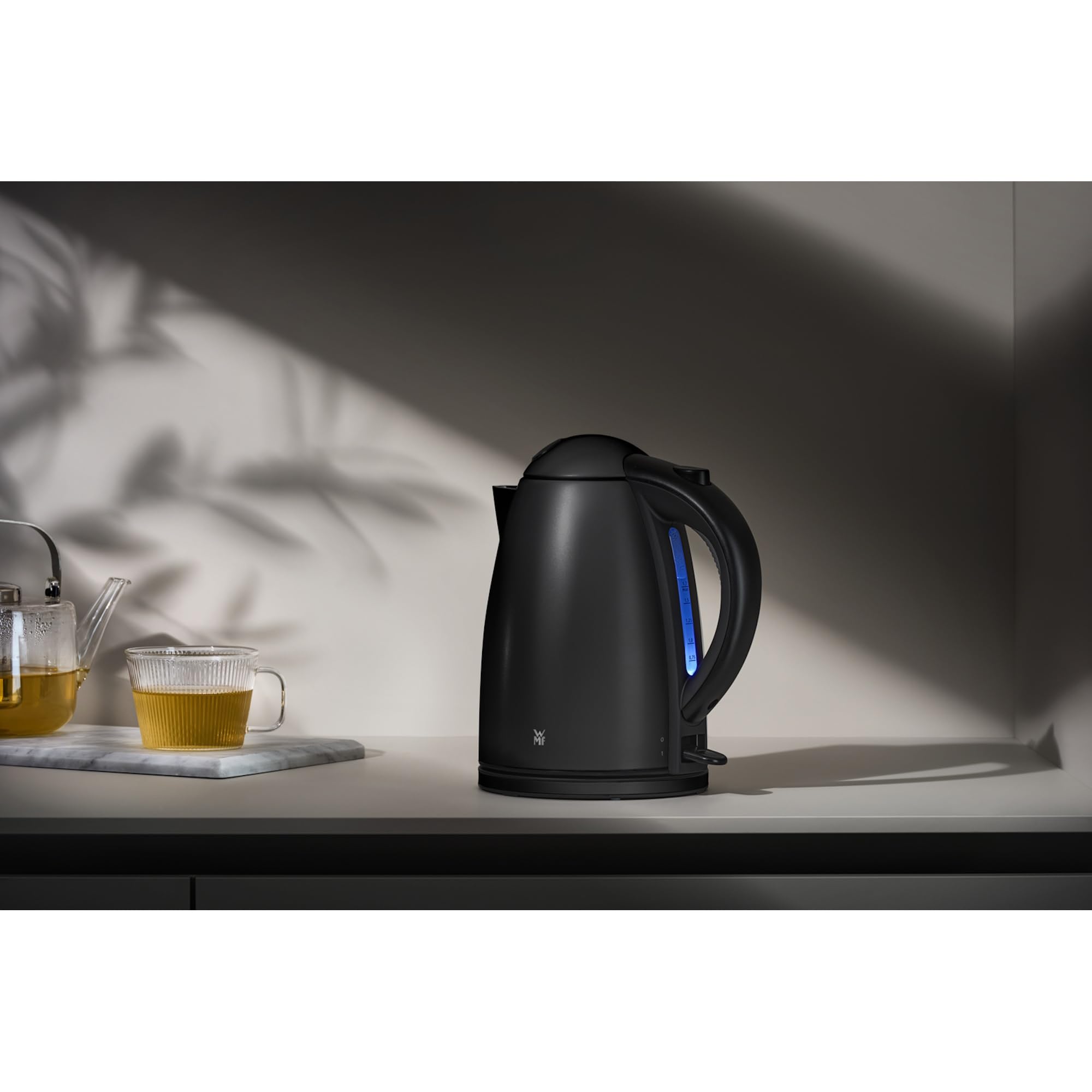 WMF Stelio Wasserkocher 1,7l, elektrischer Wasserkocher mit Kalkfilter Edelstahl