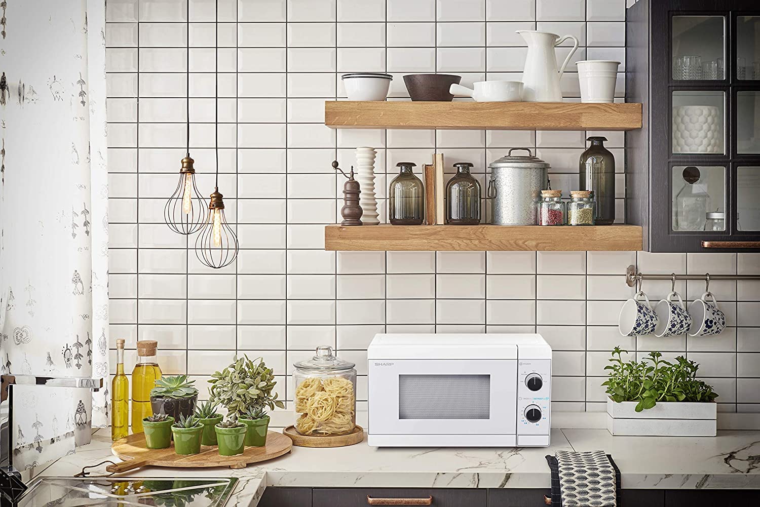 Sharp Mikrowelle YC-MS01E-C 20Liter 800W