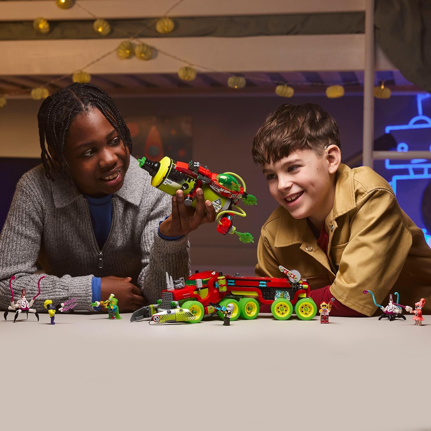 LEGO DREAMZzz 2-in-1 Mateos Sprühdosen-Truck 71499