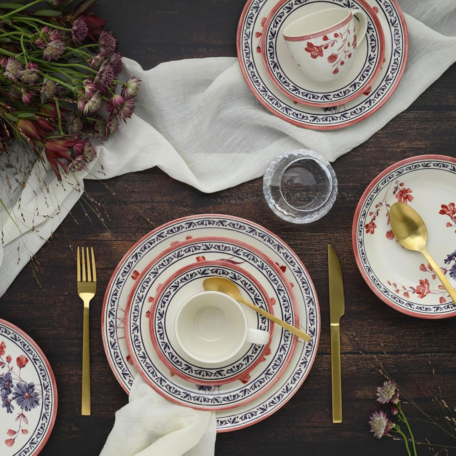 CreaTable, 24019, Serie Cottage, 30-teiliges Geschirrset, Kombiservice aus Steingut, spülmaschinen- und mikrowellengeeignet, Qualitätsproduktion