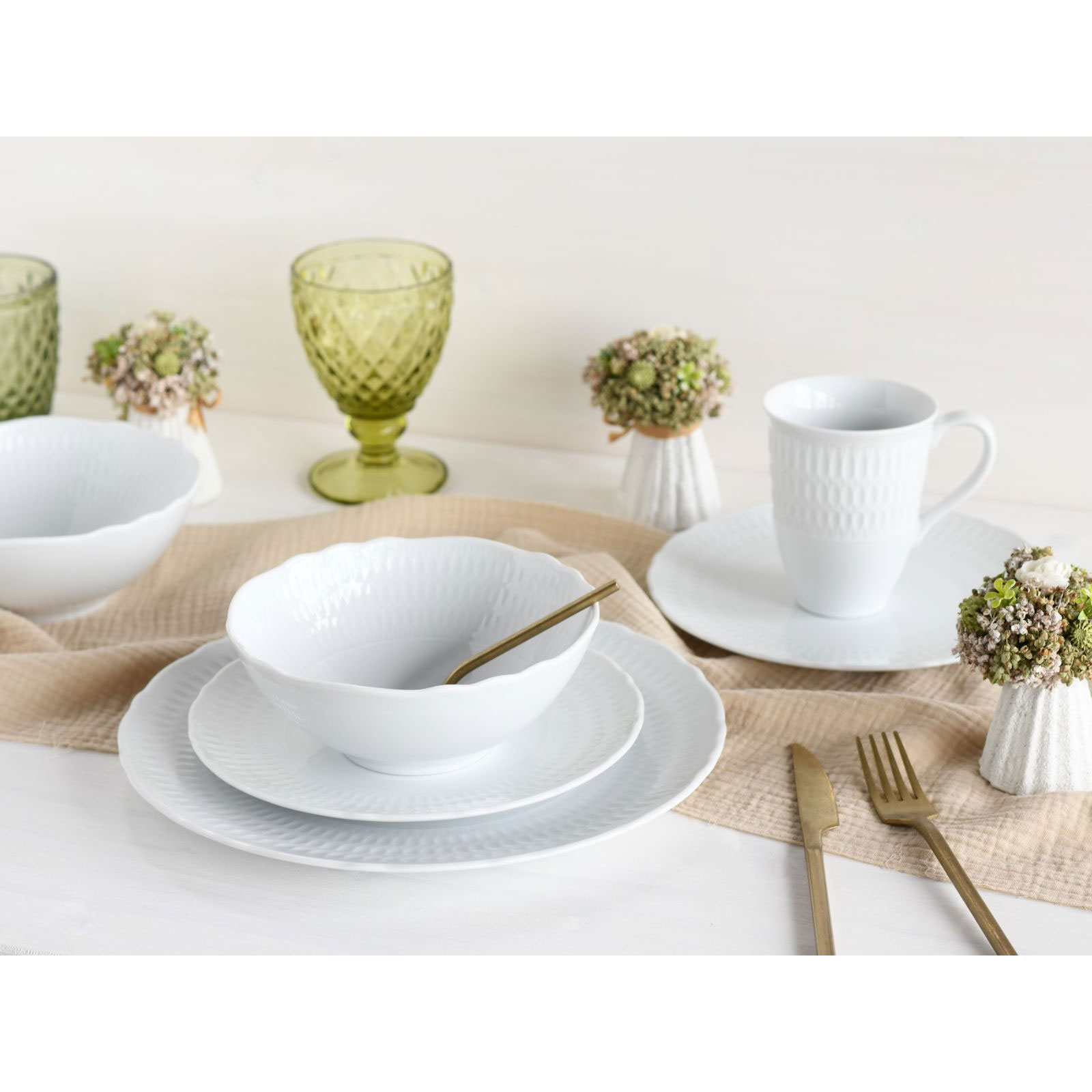 CreaTable, 33069, Serie SOFIA - White, Geschirrset, Kombiservice 8 teilig