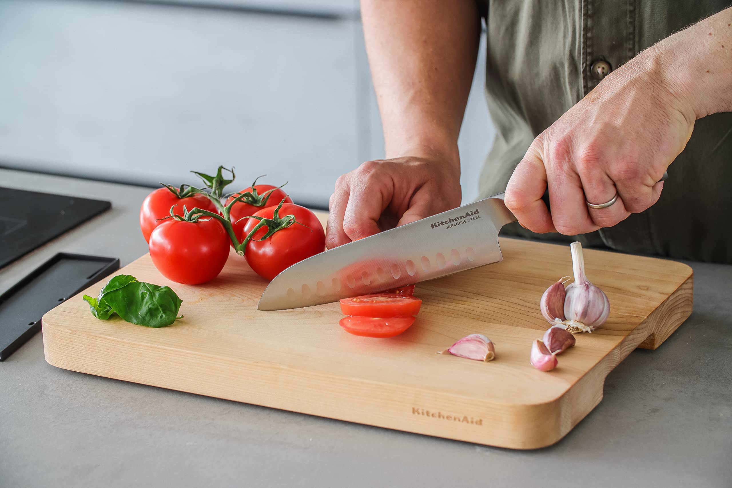 KitchenAid Gourmet Santoku Knife KOG7IKSSOHOBA 18cm with Blade Cover